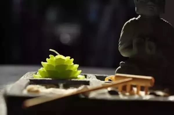 中元节为什么不能去别人家 鬼节出门注意事项