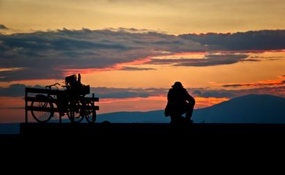 紫水晶放在家里什么位置好 房间能放紫水晶摆件吗