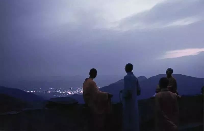 木命母亲和土命女儿相处的好不好？