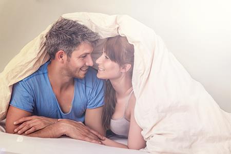 属猪的2024猪年本命年应该戴什么好