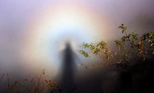 耳垂下面长痣代表什么意思？全面解析耳垂部位的痣相玄机