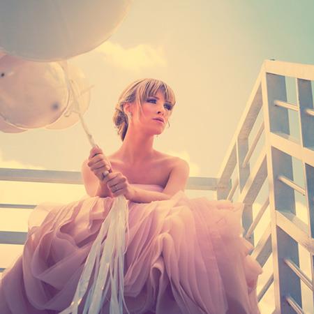 时来运转：八二年戌犬之梦，渐入佳境，快来接好运了