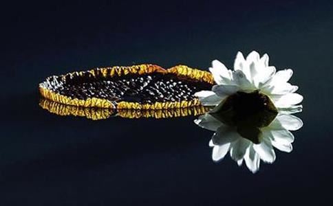 86年属虎的36岁会死什么意思 86年属虎36岁本命应该戴什么